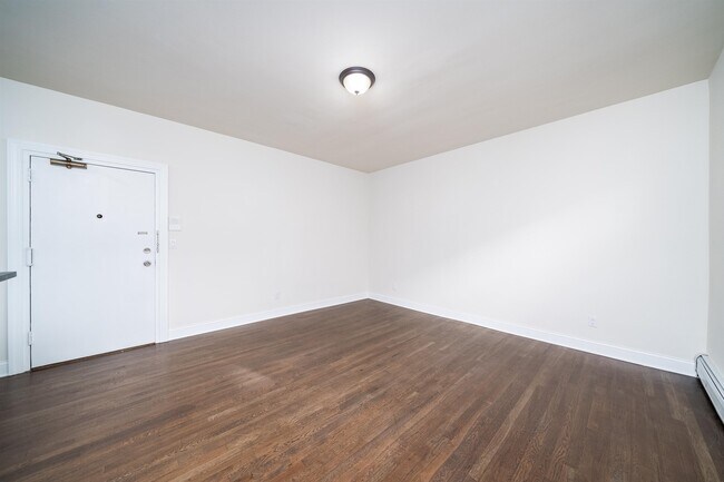 Building Photo - 119 Terrace Ave