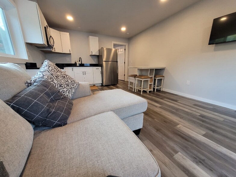 Primary Photo - 3450 A G A Rd