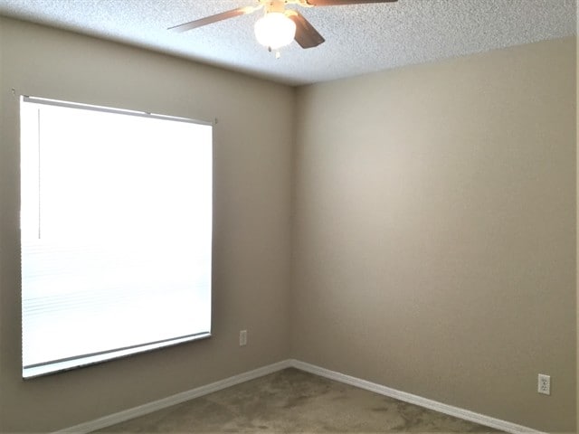 Building Photo - 1056 Condor Pl