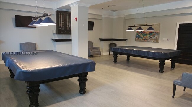 Building Photo - 2501 S Ocean Dr