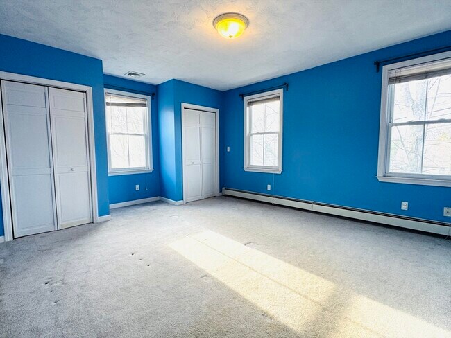 Building Photo - 6 Rockland Pl