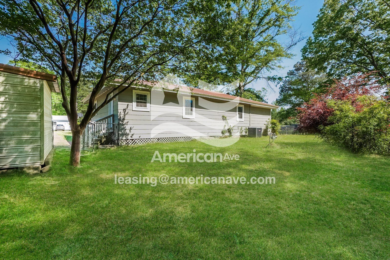 Building Photo - 933 Tyler St