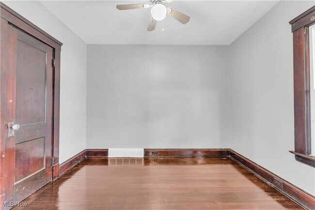 Building Photo - 4126 Gifford Ave