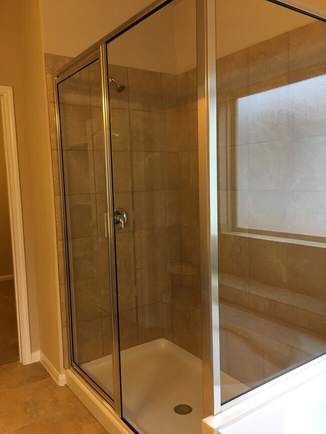 Building Photo - BEAUTIFUL 3/2 WITH OFFICE IN LEANDER'S HAZELWOOD