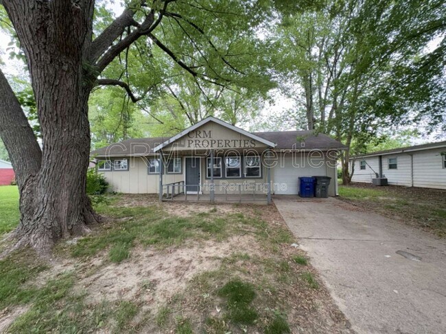 Building Photo - 5204 Arrowhead Blvd