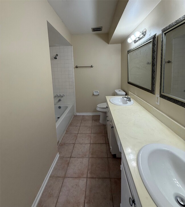 Building Photo - 17149 Beaver Springs Dr