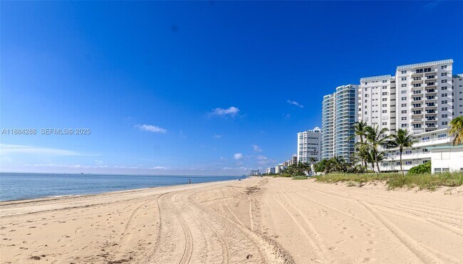 Building Photo - 1470 S Ocean Blvd