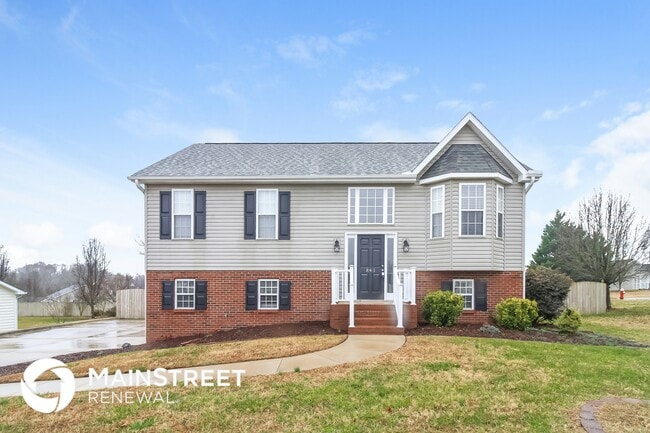 Building Photo - 841 Eli Moore Ct