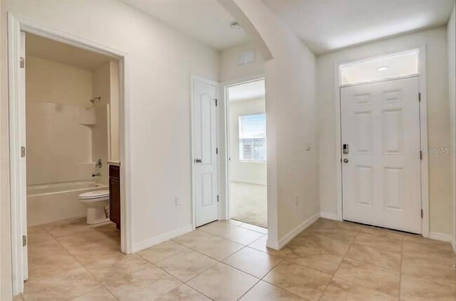 Building Photo - 292 Sofia Ln