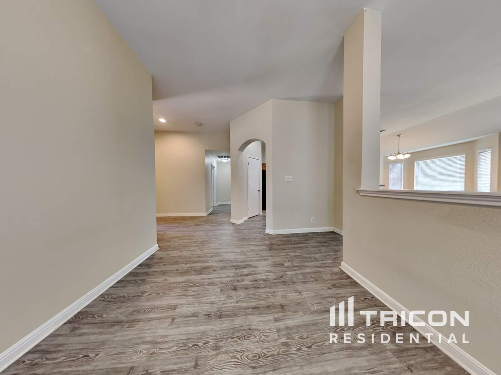 Building Photo - 8527 Rita Blanca Dr