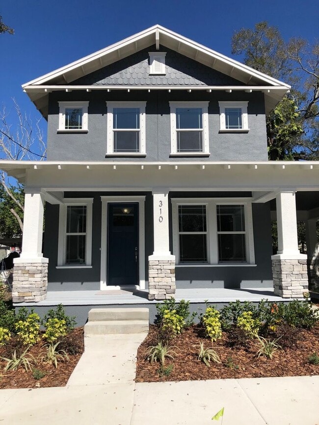 Building Photo - 310 E Ford St