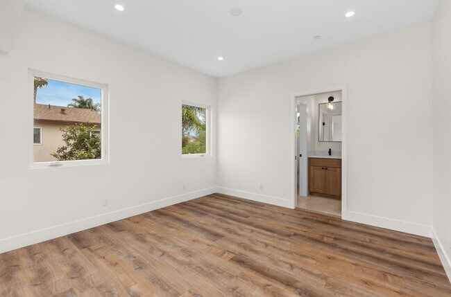 Building Photo - Long Term, Unfurnished Rental in Imperial Beach