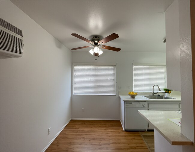 Interior Photo - 6736 Cleon Ave