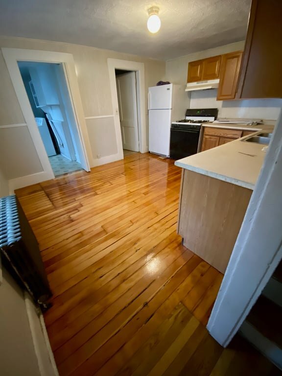 Building Photo - 16 Kilby St