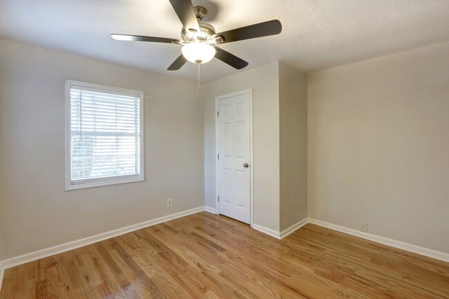 Building Photo - Renovated Single Family - Three Bedroom, Two Bathroom