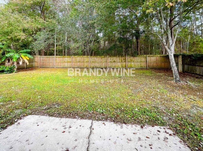 Building Photo - 439 Moby Dick Dr N