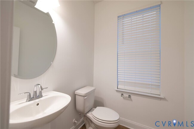 Building Photo - 6932 Leire Ln