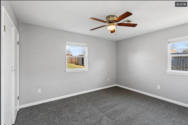 Building Photo - 4646 SE Caber Cir