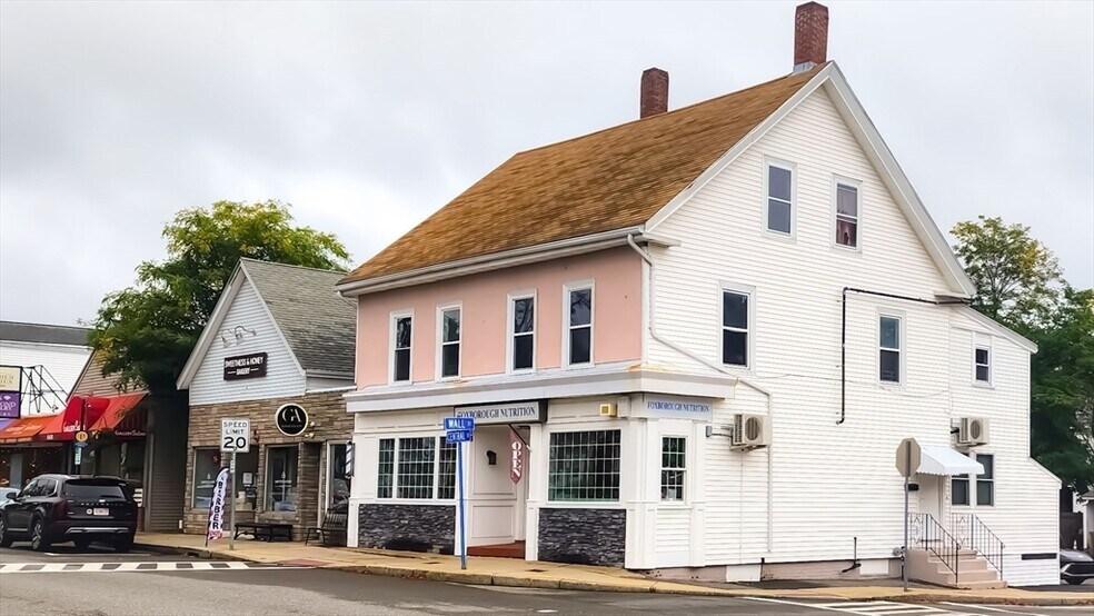 Building Photo - 2 Wall St