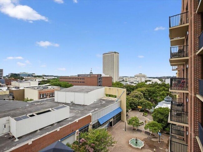 Building Photo - 215 W College Ave