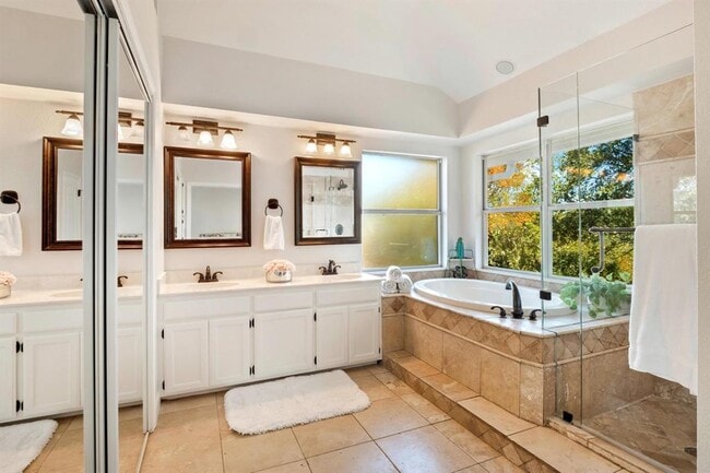 Building Photo - 3913 Caney Creek Rd