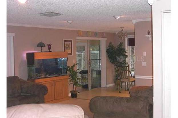 Building Photo - 16131 Manorwood Cir