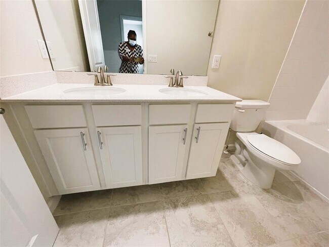 Building Photo - 236 Muscogee Ln