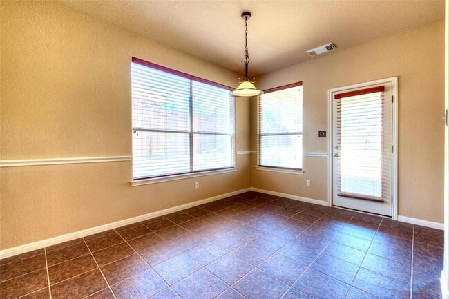 Building Photo - 7524 Bonniebrook Dr