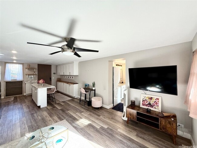 Building Photo - 68-90 Au Street Unit 103