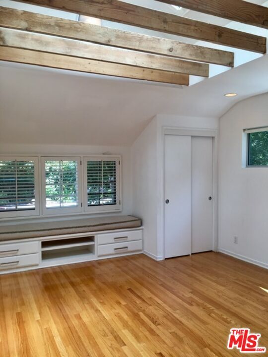 Building Photo - 4031 Hollyline Ave