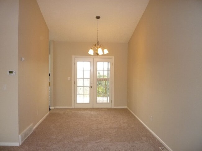 Building Photo - Parker Home in The Pinery!!