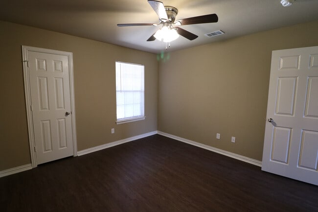 Building Photo - 3001 Breton St
