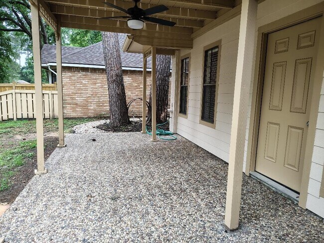 Building Photo - 2823 Whitman Dr