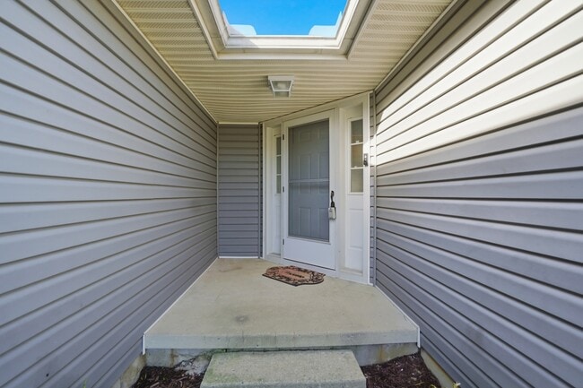 Building Photo - 408 California Ave