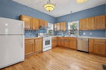 Building Photo - 407 S East St