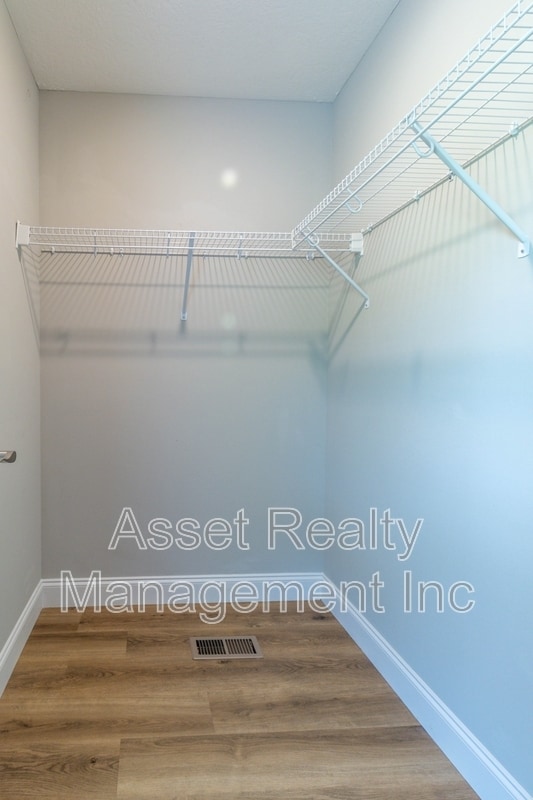 Building Photo - 252-254 Highland Avenue - 254