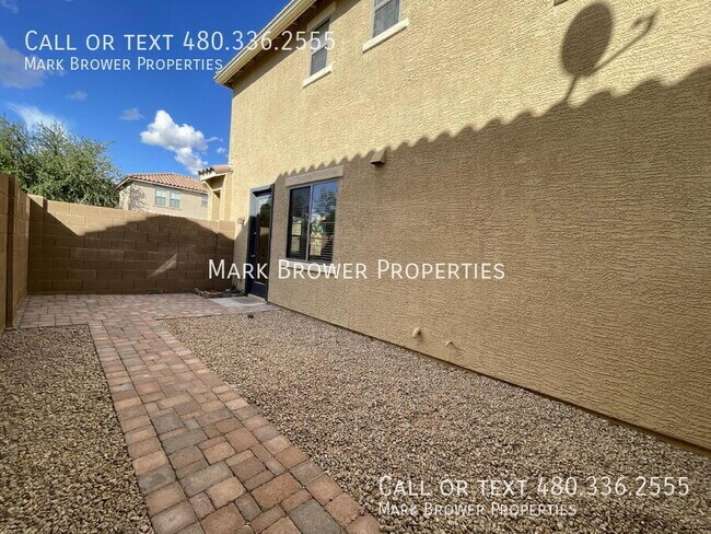 Building Photo - 451 S Hawes Rd
