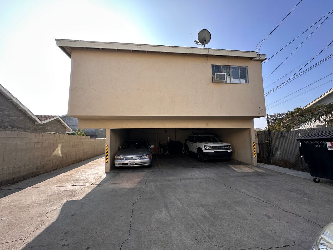 Building Photo - 6543 Hannon St