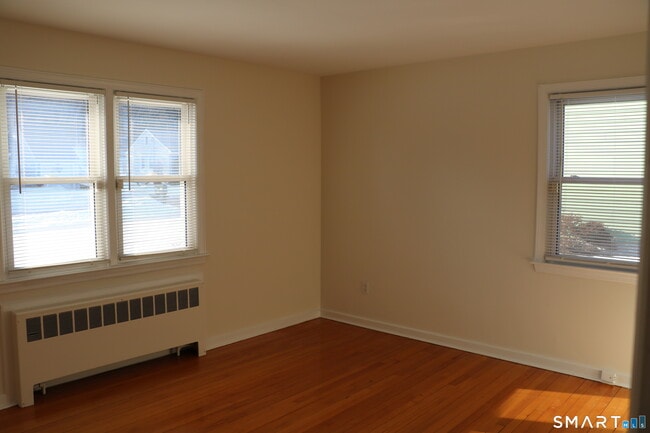 Building Photo - 69 Rentell Rd