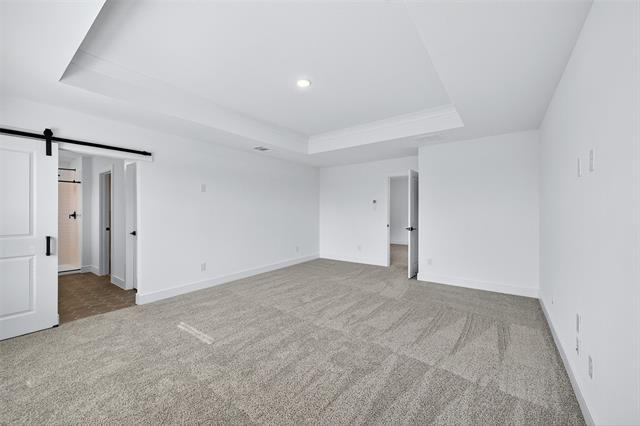 Building Photo - 910 Sunflower Trl