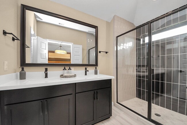 Building Photo - Revolution Way, Missouri City, TX 77489 - 3 BR 2.5 BA single-family home