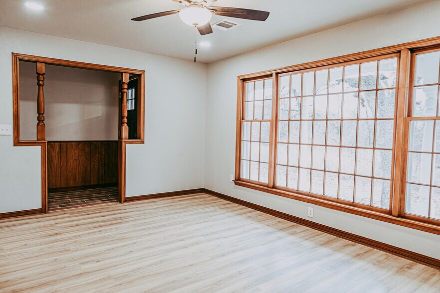 Living Room 1 - 5331 Indian Hill Rd
