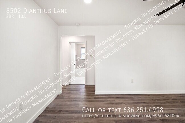 Building Photo - 8502 Dianthus Ln