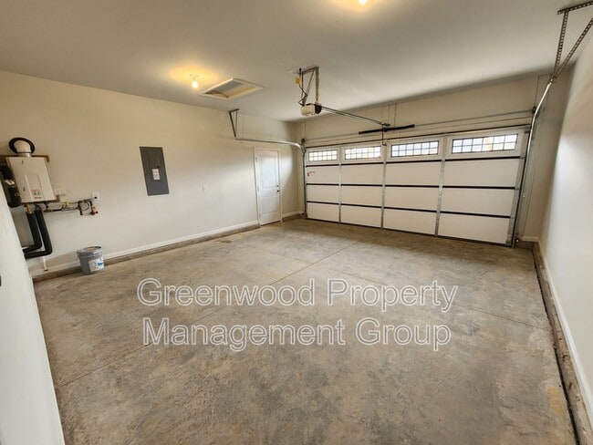 Building Photo - 6217 Cadence Dr