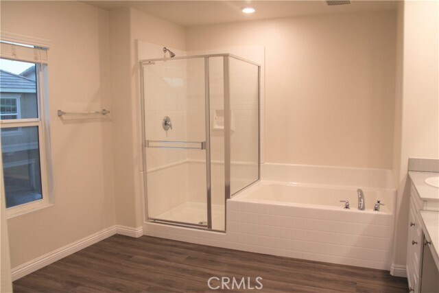 Building Photo - 6105 Rosewood Way