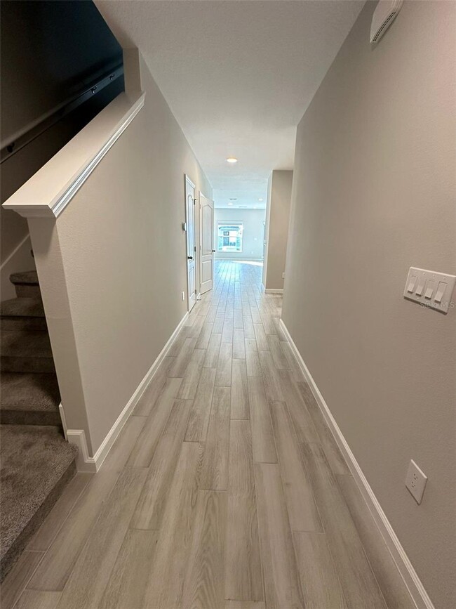 Building Photo - 4998 Rain Shadow Dr