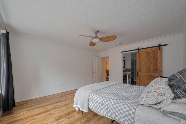 Building Photo - 3614 Spring Arbor Way