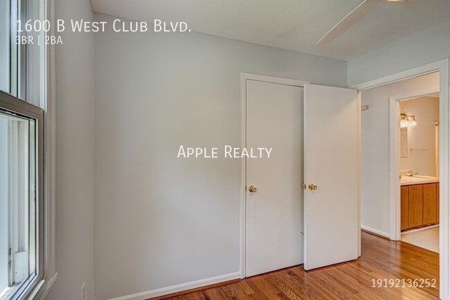 Building Photo - 1600 W Club Blvd