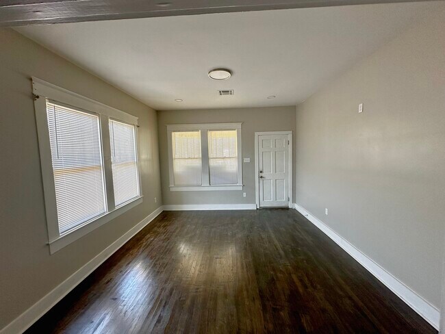 Building Photo - 1704 South St