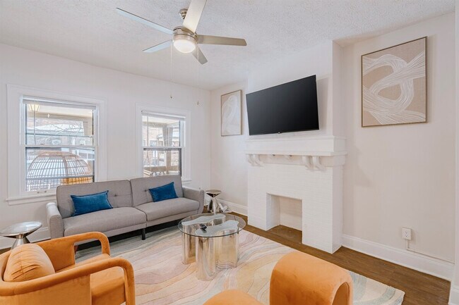 Primary Photo - 11321 Hessler Rd